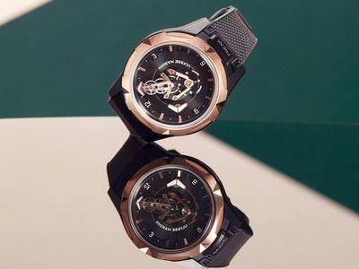 雅典新一代无表盘、指针、表冠FREAK登台　添锁扣防操作失误