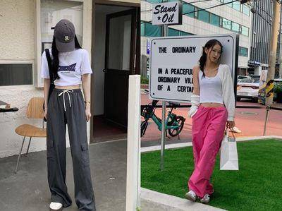 “短版上衣”四种穿搭公式学起来　混搭工装裤一秒变时髦精