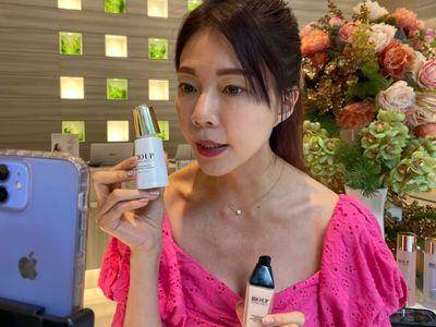 虾皮超人气直播主带大家夏日玩水　Smile娘娘分享晒不黑保养秘诀