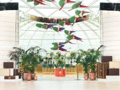 LV打造全球第一间机场贵宾室　米其林主厨坐镇，24小时都吃得到