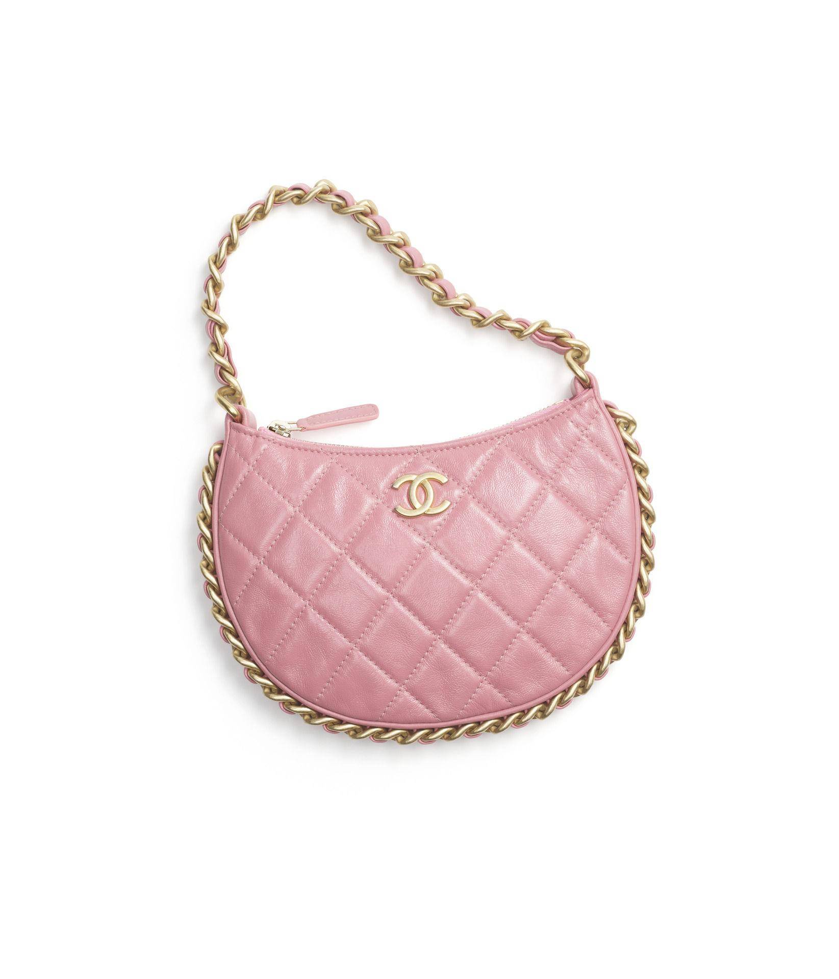 CHANEL 22麂皮羊毛、蝴蝶结发带新登场！秋冬前导打开星二代缪斯日常穿着 时尚穿搭 图8张