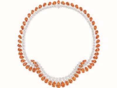 曼哈顿悬日化为永恒　亮橘色宝石尽显迷人光辉