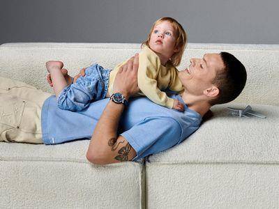 风・Luxury／宠爱老爸好表上手　LV运动表添活泼气息