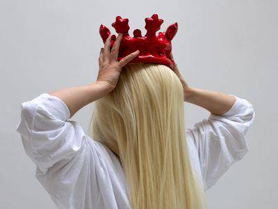 富艺斯“即时购藏”独家艺术品网站开张　鲜红皇冠打头阵