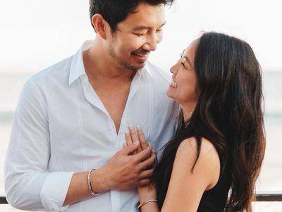 刘思慕告白精英女友同戴Tiffany手环　网友闪瞎喊“这是求婚吧”