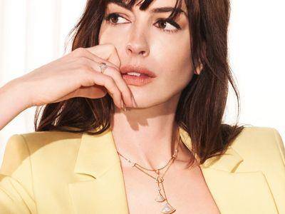 亮・珠宝／安海瑟薇项炼变手炼　一物多用超百搭