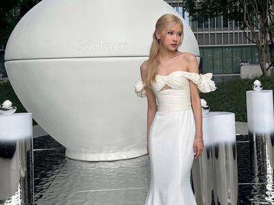 ROSÉ披白纱仙气飘飘　登舞台变透视装辣妹