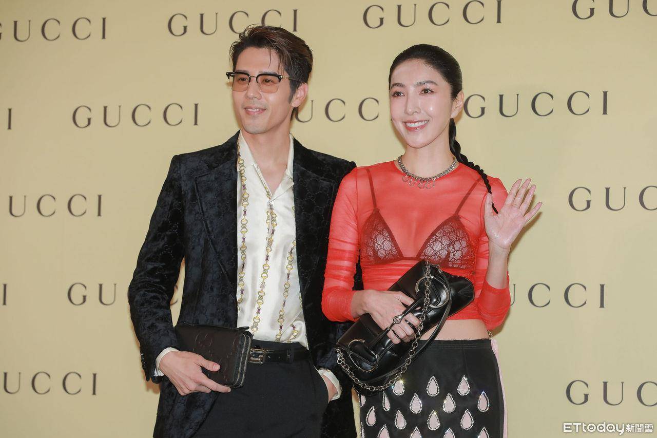 坤达、Ella穿“情侣装”站台GUCCI忆当年　杨谨华红纱透视装辣翻全场 时尚穿搭 图4张