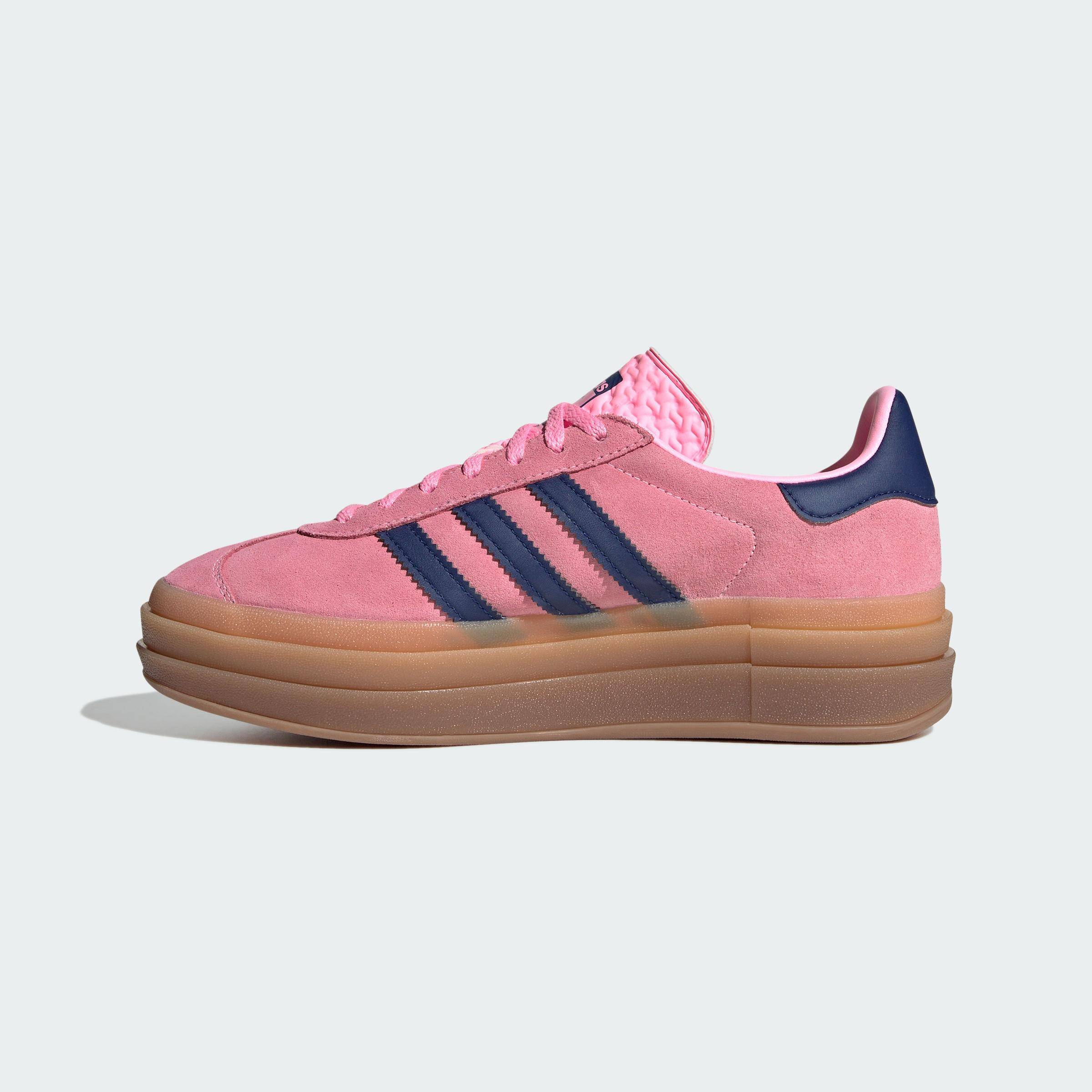 9m88儿时存钱买adidas“新身分超励志”　用话题潮鞋形容长大的自己 名人名流 图3张