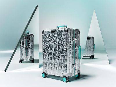 RIMOWA X Tiffany登机箱钻石面放闪　迷你箱73,500元入手