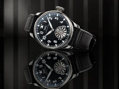 小学徒变制表副总监　得奖作进化成IWC陀飞轮飞行表