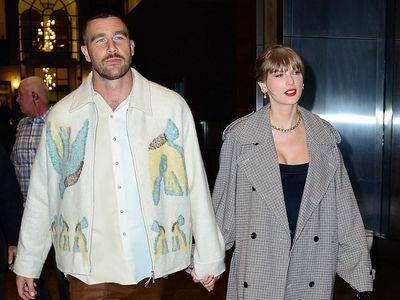 泰勒丝约会新欢战袍好辣　马甲、透视装全出笼