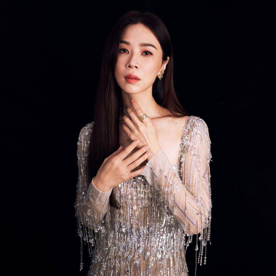 谢盈萱呛个人意见“会不会说我是水晶灯”！网友笑翻狂赞 名人名流 图3张