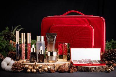 超限量！雅诗兰黛万元礼盒只卖千元、Dior经典美妆精巧礼盒必抢