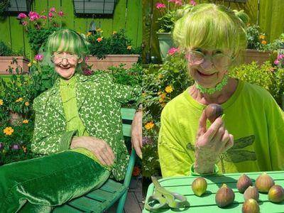 82岁老奶奶只穿绿色！成纽约红人连头发、住家都是绿　从中找到快乐