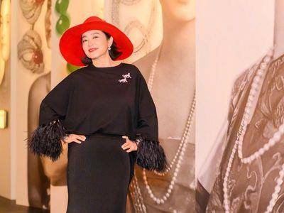 金马60／林青霞戴冠冕当人生女王　吐金句“年龄重算抛名利包袱”