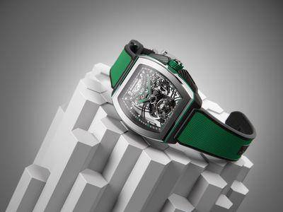 55公克超轻陀飞轮表袭台　运动风设计好年轻