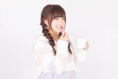 4个习惯让你悄悄更年轻　“刷牙”居然跟衰老有关　