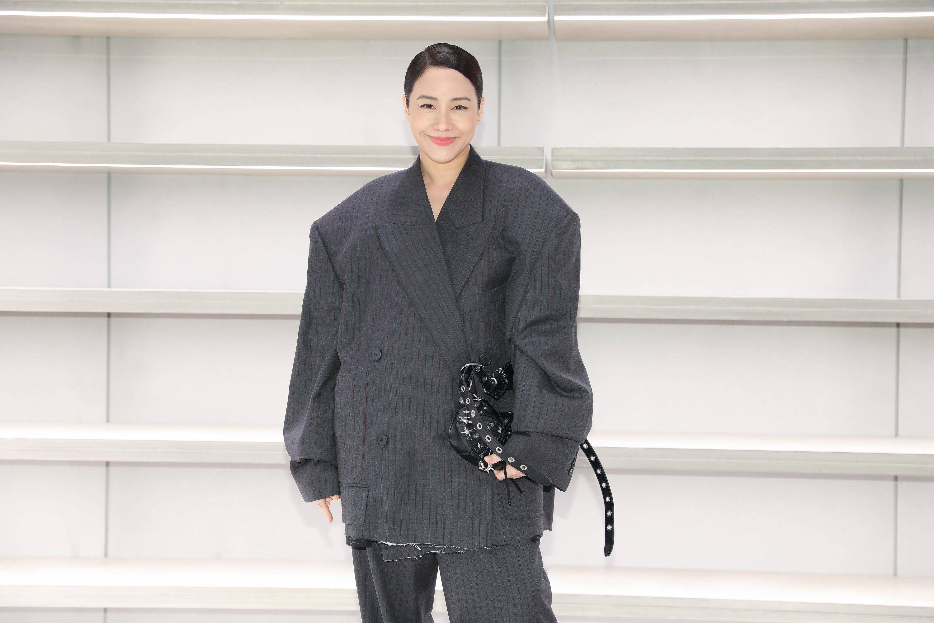 林嘉欣曝“想念中国台湾担仔面”亮相BALENCIAGA状态超好　大方分享冻龄秘诀 名人名流 图1张
