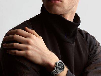 浪琴限量表不到1天卖光！　钟表平台联名款“钛”有魅力