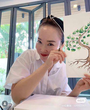 范文芳传授“好眠秘诀”：手机不进卧室、别带着情绪睡觉 名人名流 图3张