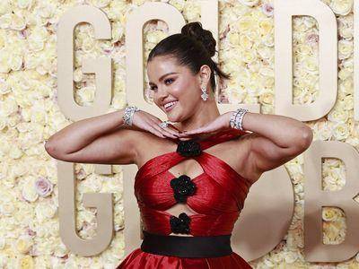 孙芸芸、 赛琳娜蛇表上手超时髦　卡地亚美洲豹表野性魅力迷人