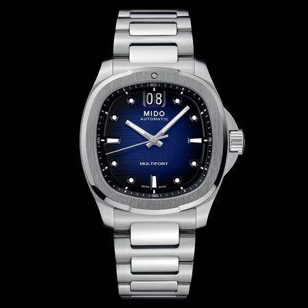 风・Luxury／金智媛热吻金秀贤百万伯爵表抢镜　千金名表天天换 名人名流 图7张