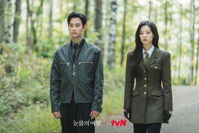 《泪之女王》金秀贤穿爱马仕、Berluti　演绎财阀女婿的Quiet Luxury