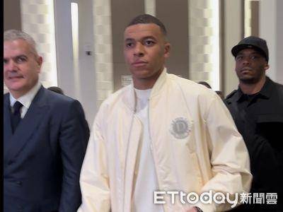 表展直击／足球巨星姆巴佩人气爆棚　百万HUBLOT表伴游日内瓦