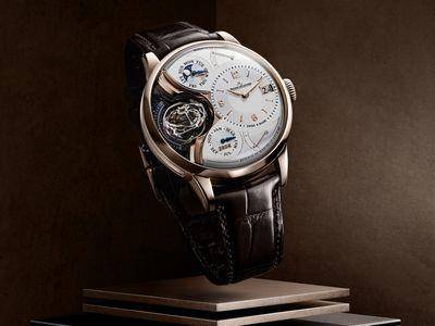 表展直击／积家三轴陀飞轮如陀螺旋转　IWC月相精准4500万年