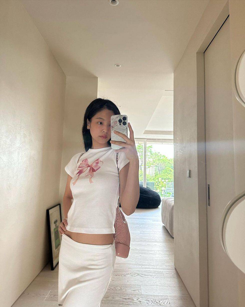 盘点5个当红南韩小众品牌！Jennie同款蝴蝶结上衣、必收平价包 时尚穿搭 图4张
