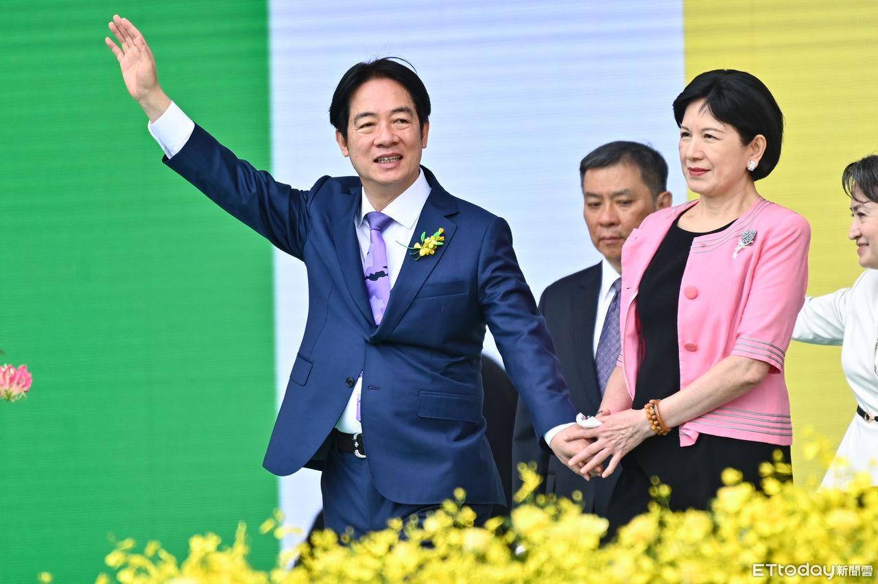 国宴换装！萧美琴粉色洋装袖口有巧思　赖清德的油菜花胸针给太太戴 名人名流 图3张