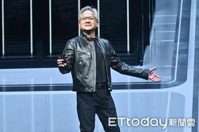 黄仁勋Tom Ford蜥蜴纹皮衣要价28万！揭秘富豪时尚“为何总穿皮衣”