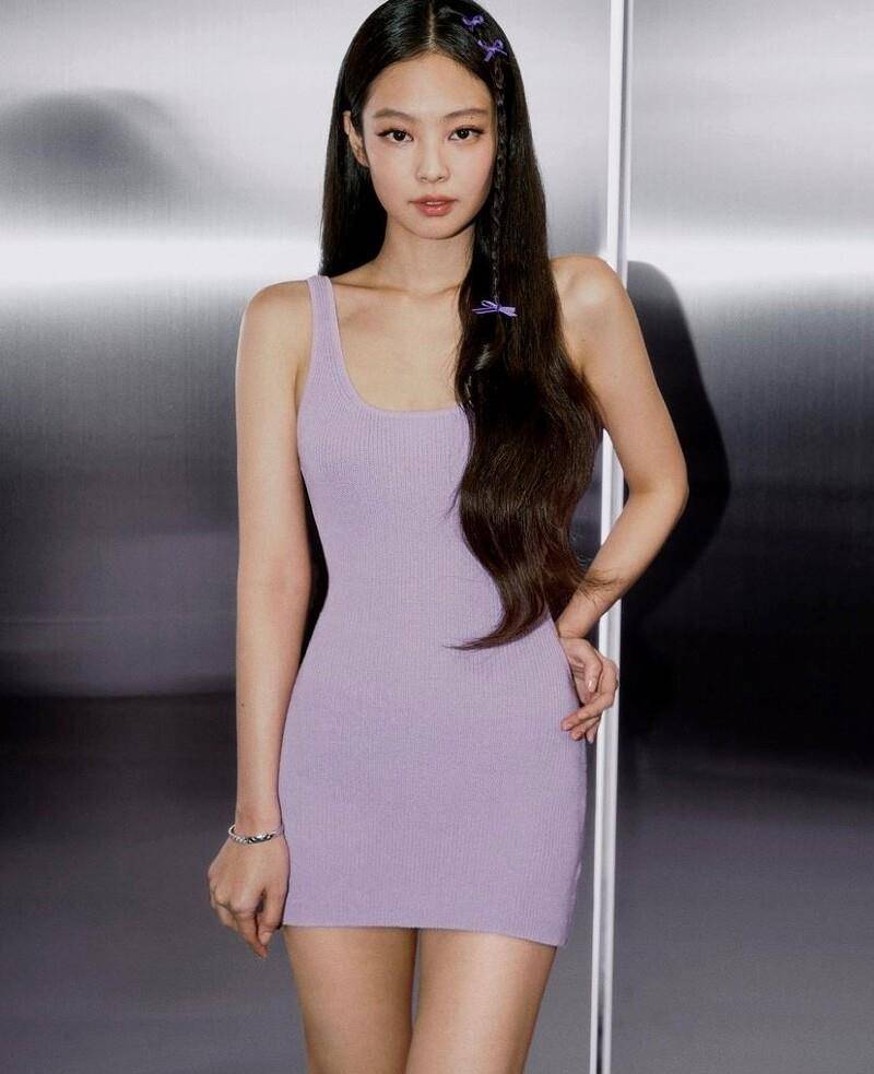 Jennie珠宝穿搭4招！戒指叠戴、多层项炼打造小脸　职场也适合 最新资讯 图16张