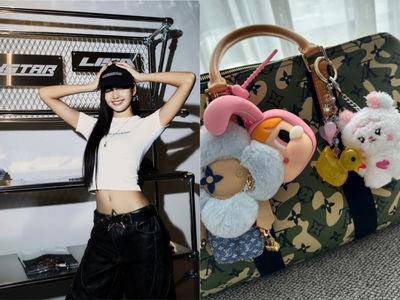 Lisa公仔撒满地泄童心　高贵版LV娃娃包上抢镜