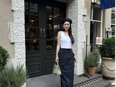 陈乔恩出游爱马仕包是标配　老公掌镜美照张张满意