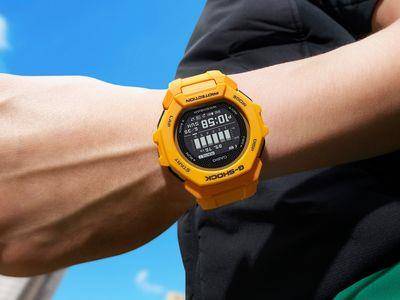 G-SHOCK运动表变纤薄　女表齐亮相配成对