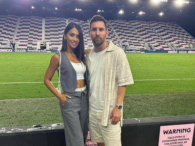 梅西正港“表王”大户　买到千万隐藏版蓝宝石表