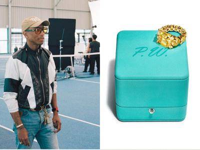 菲董订制Tiffany 39克拉黄钻戒闪爆 配铆钉设计好潮