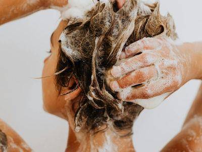 不再怕扁塌！“正确洗发6步骤”公开 　轻松洗出蓬松秀发
