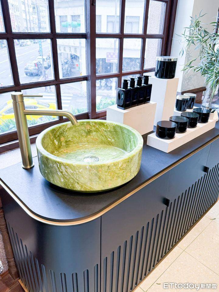 Jo Malone奶油色形象店日系风太美！SABON香氛酒店限定开瓶器必拿 最新资讯 图9张
