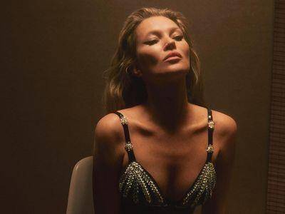 套上凯特摩丝与Zara联名衣　一秒变超模还能直接去跑趴