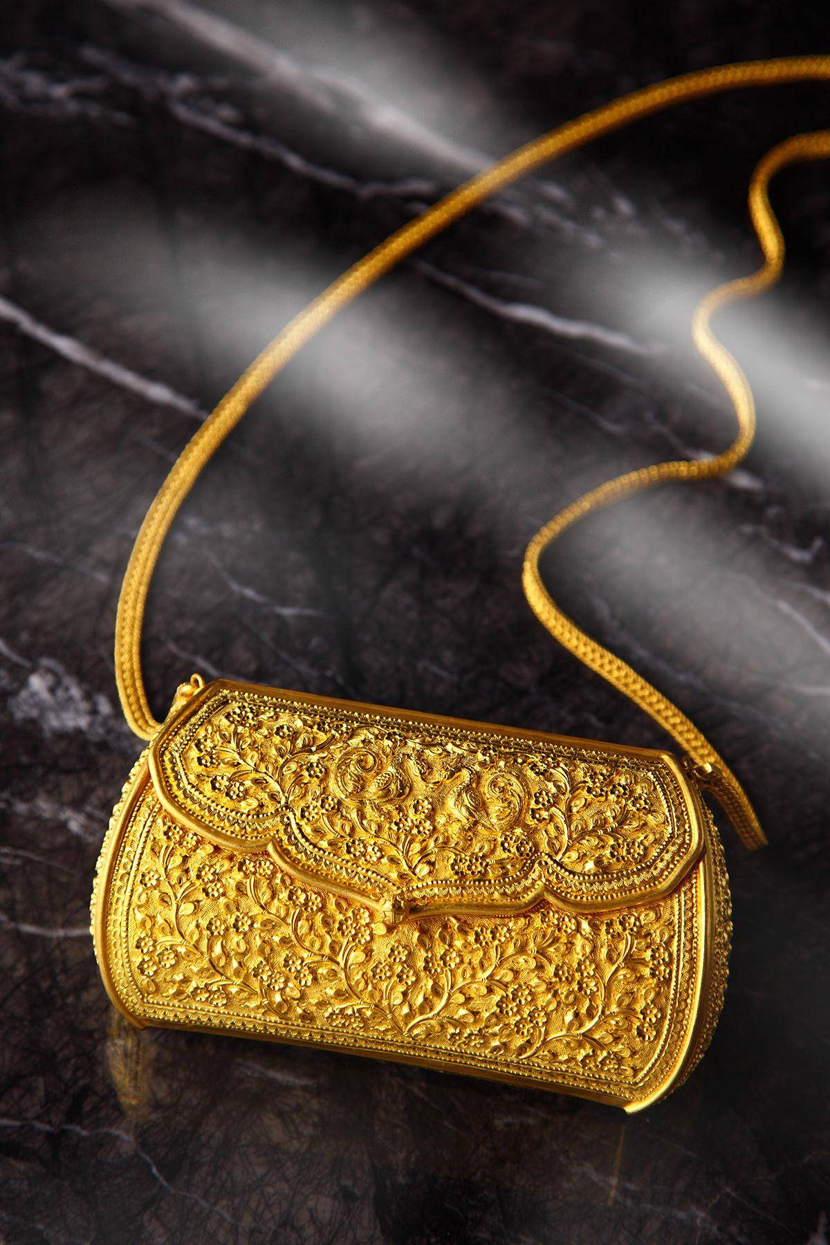 全球最大阿盖尔粉红钻在中国台湾 坐镇DIAMOND BANK 60亿珠宝展 内容图6 潮正奢/潮品文/潮臻社-实时追踪全球最新奢侈品牌新闻资讯的官网站! ▲▼ DIAMOND BANK,CINDY CHAO 。(图/公关照)