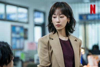 《一箱情缘》徐玄振根本职场穿搭教科书！3套优雅造型、同款包询问度高