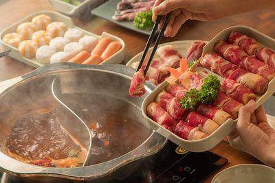 营养师曝“火锅料热量图鉴” 提醒“下肉后”的汤别喝