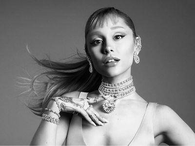 亚莉安娜联名施华洛世奇　华丽公主风首饰超闪