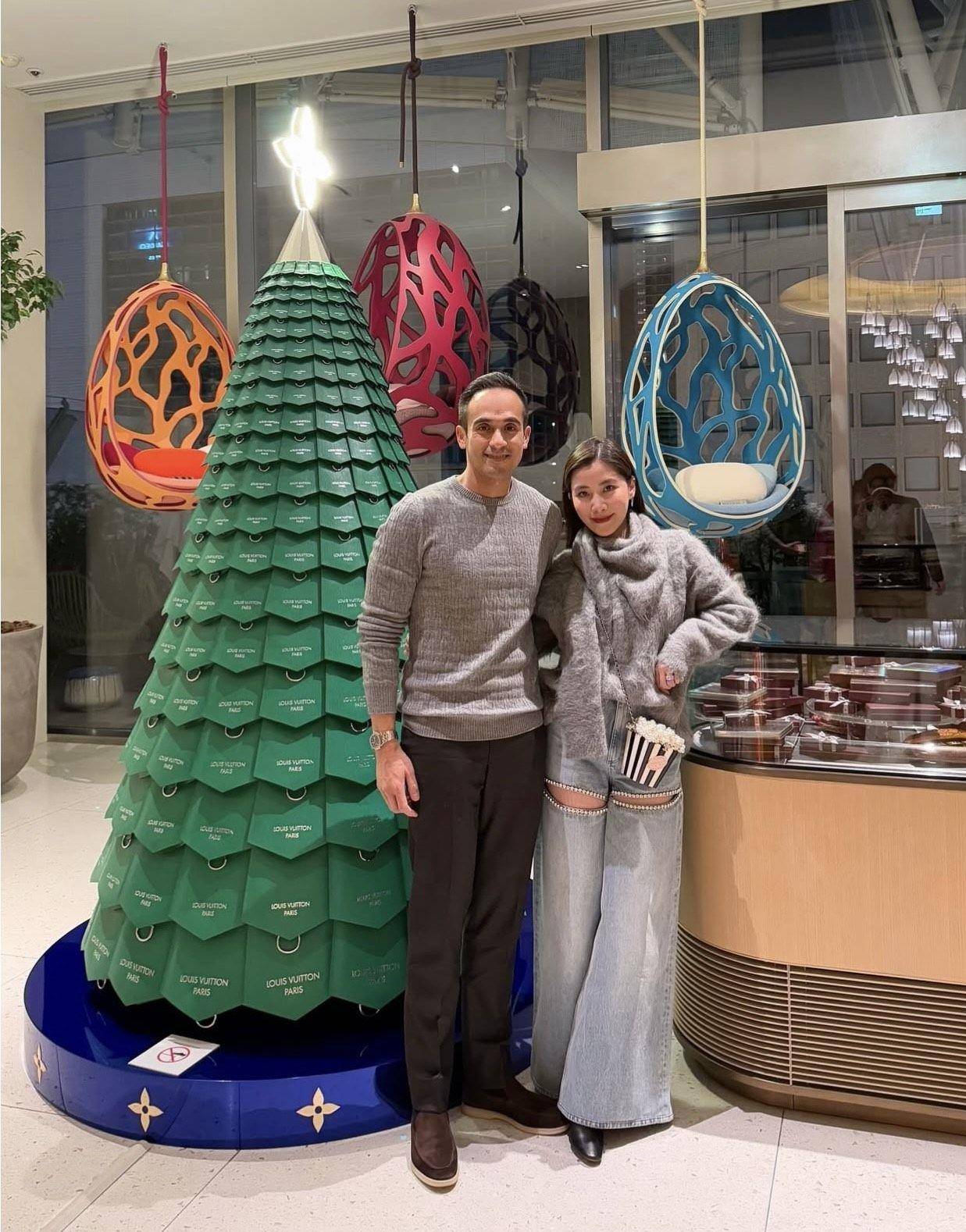 “马来西亚最美千金”香奈儿爆米花包俏皮　艾玛史东口袋装真的方便吃 名人名流 图1张