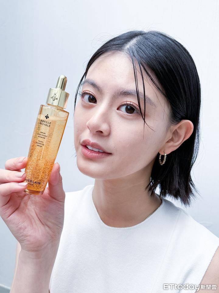 一滴入肌！顶奢蜂油竟是超狂水感　爱尔兰与挪威小黑蜂助攻抗老力 最新资讯 图1张