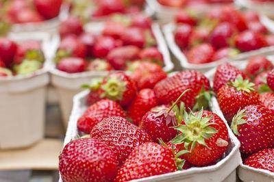 超商就能买到！白皙肤色必吃的3大类食材　草莓、菠菜或鲑鱼都推荐
