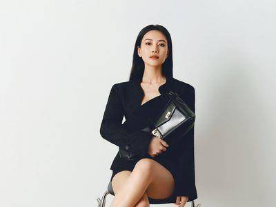 高圆圆秀超完美腿部线条　喜收FERRAGAMO品牌大使头衔